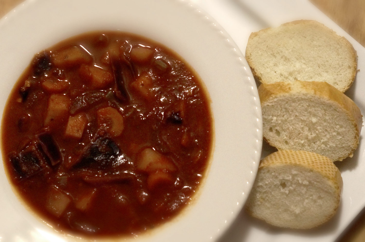 Tomato Vegetable Soup with Red Cabbage and Crusty Bread
