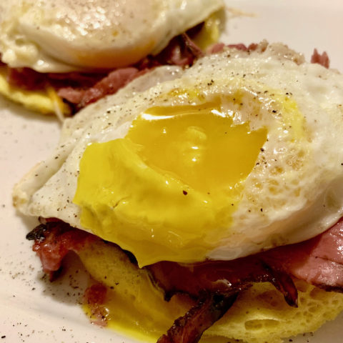Fried Eggs with Montreal  Smoked Meat and Marble Cheddar on Microwave Keto Bread